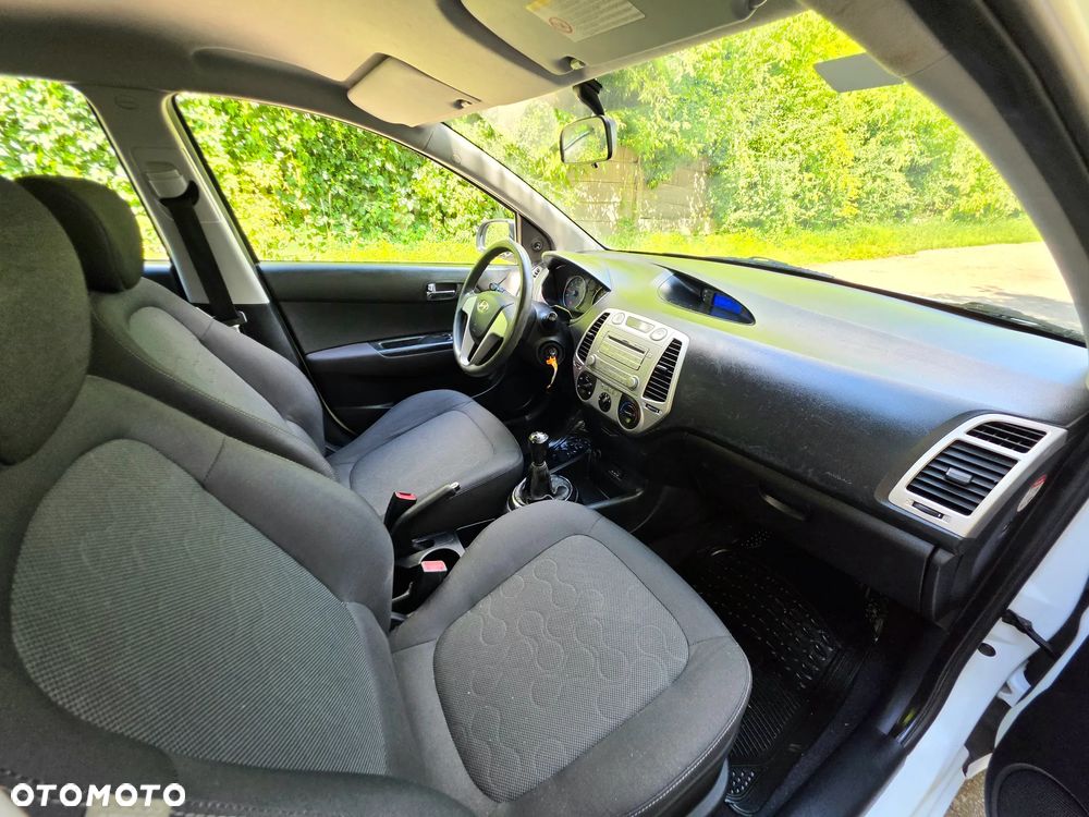 Hyundai i20 1.2 Classic - 11