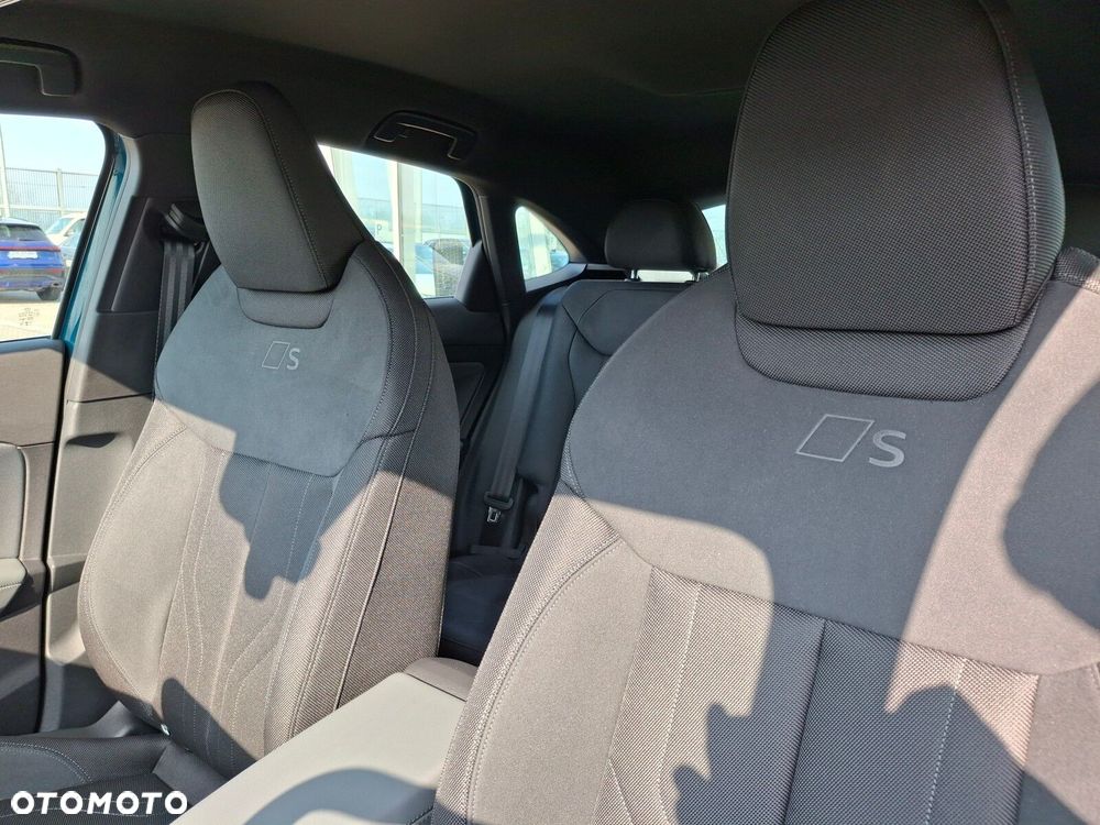 Audi Q3 Sportback - 22