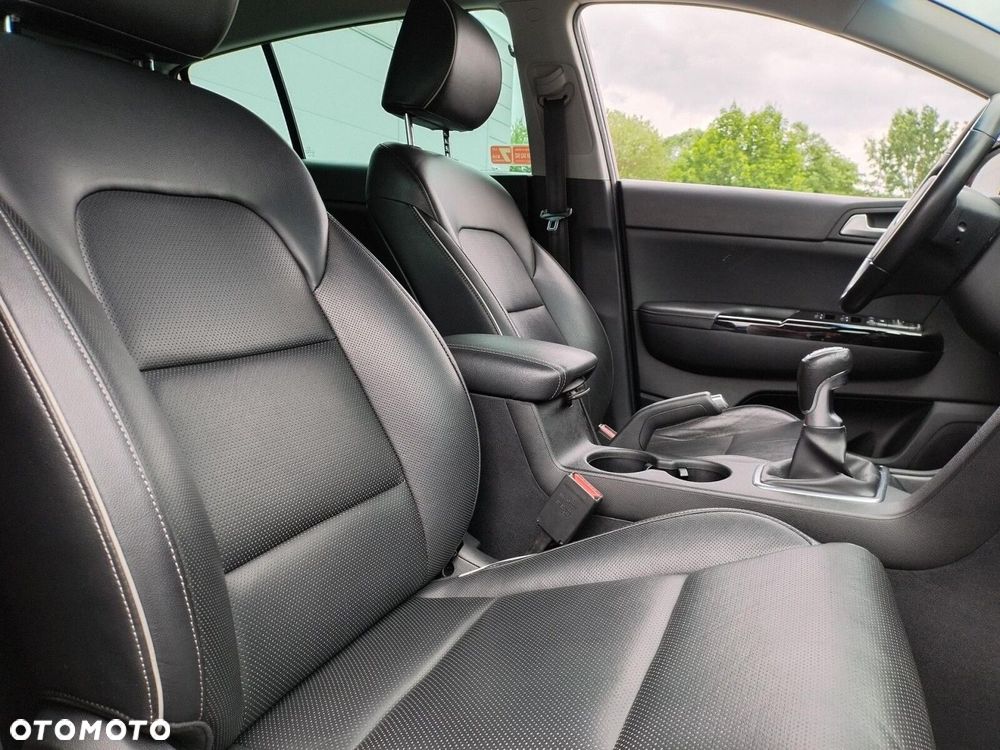 Kia Sportage 1.6 T-GDI L Business Line 4WD - 29