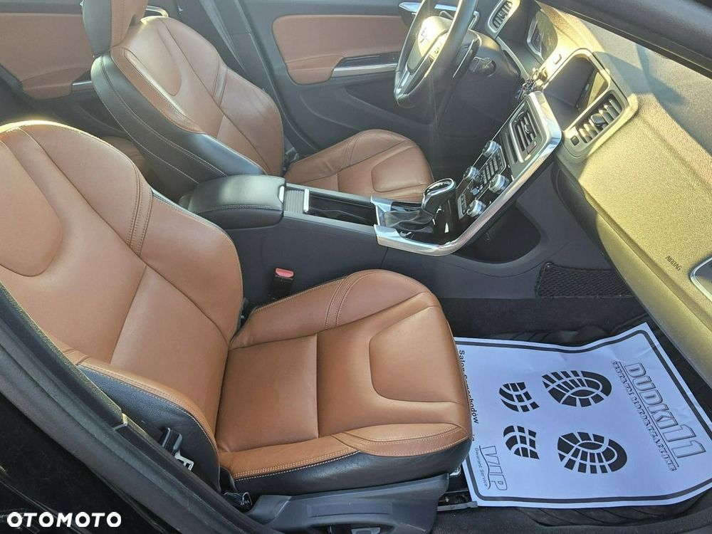 Volvo S60 - 24
