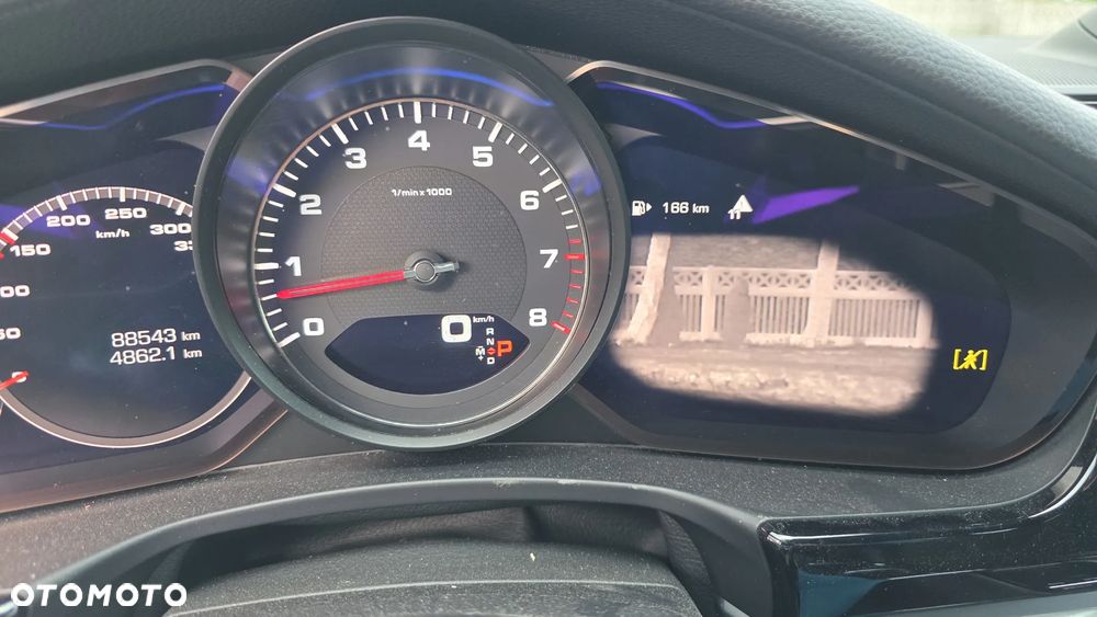 Porsche Panamera 4S Executive - 4