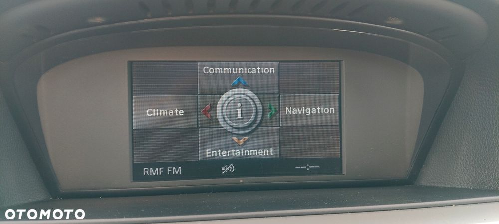BMW Seria 3 318d - 37
