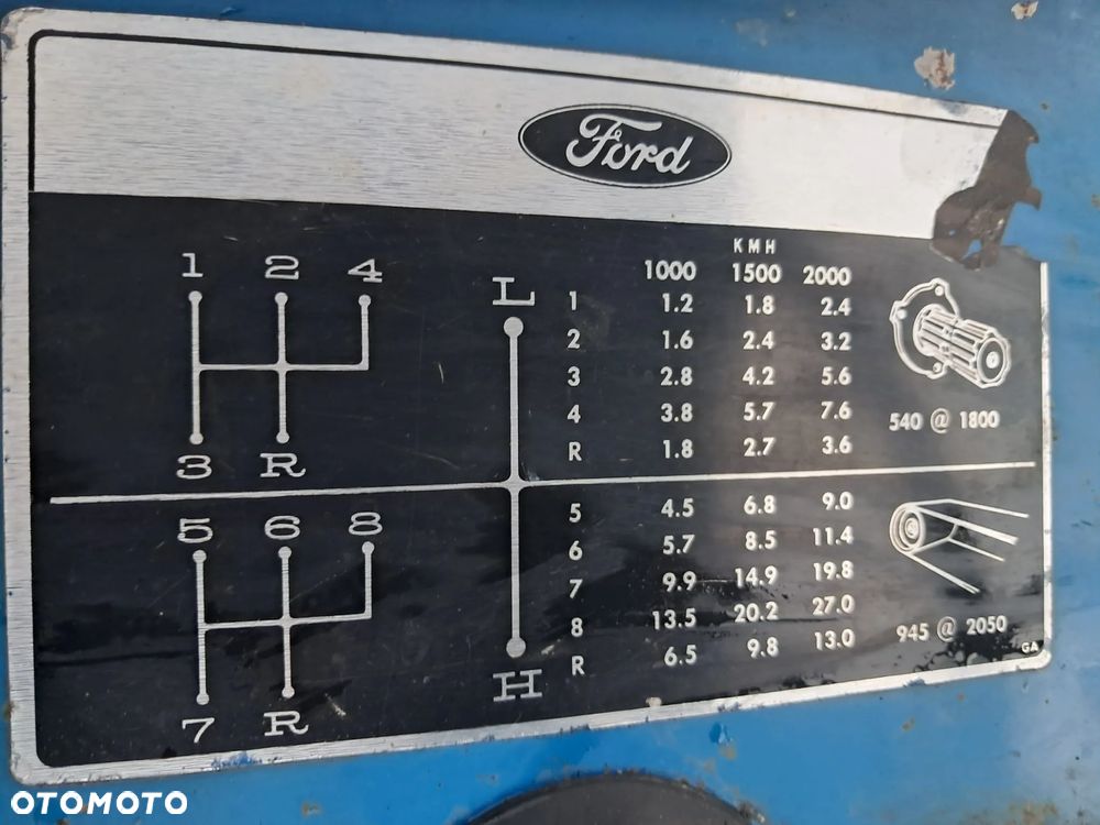 Ford 3000 - 33