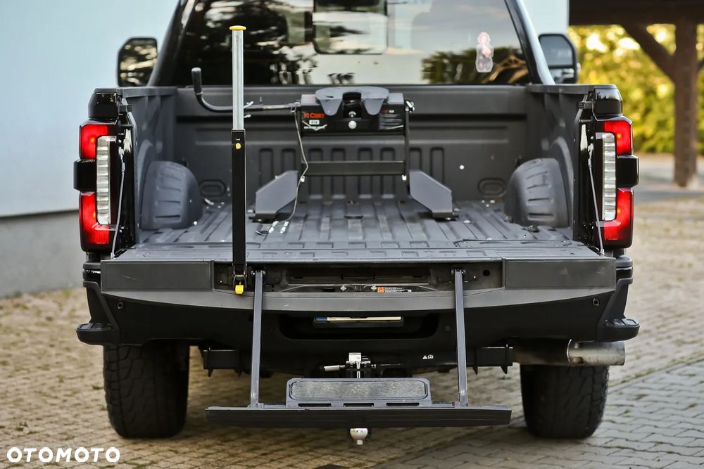 Ford F250 - 6