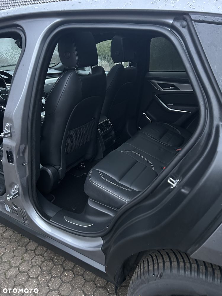 Jaguar F-Pace P250 AWD R-Dynamic Black - 12