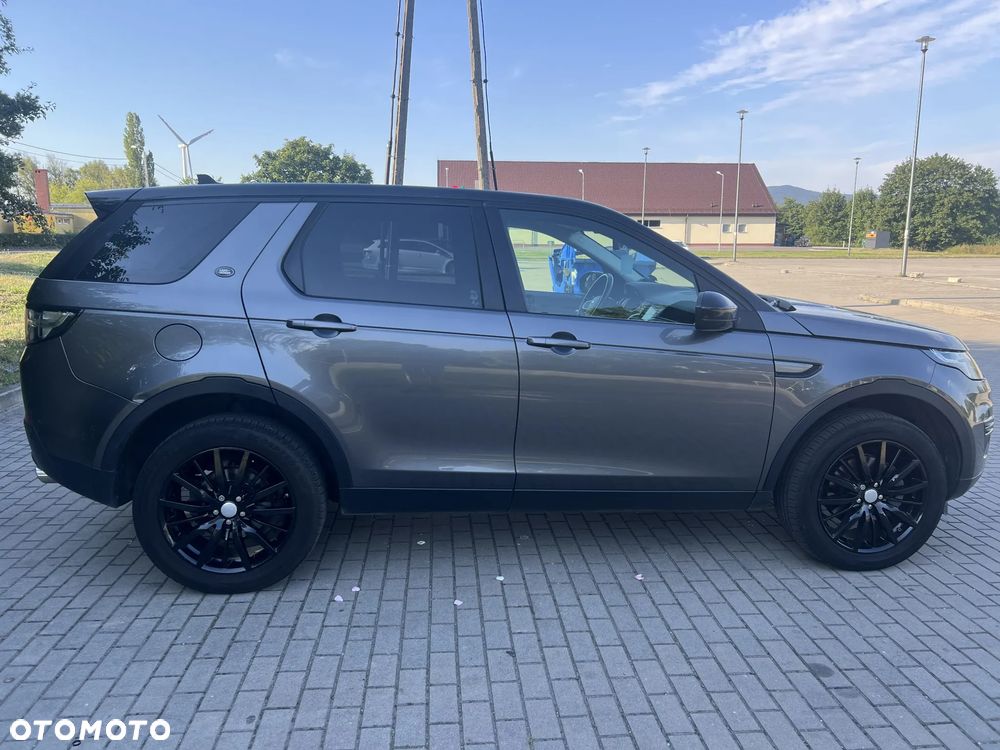 Land Rover Discovery Sport TD4 HSE - 6