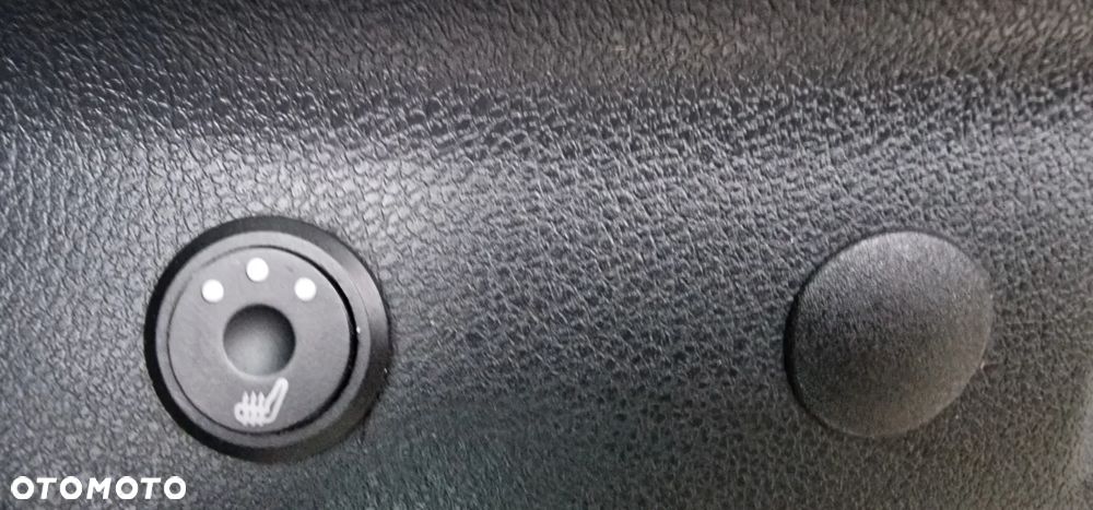 Audi A3 3-drzwiowe 1.6 Ambiente - 17