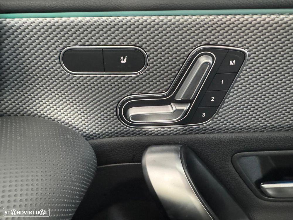 Mercedes-Benz A 180 d 7G-DCT AMG Line - 26