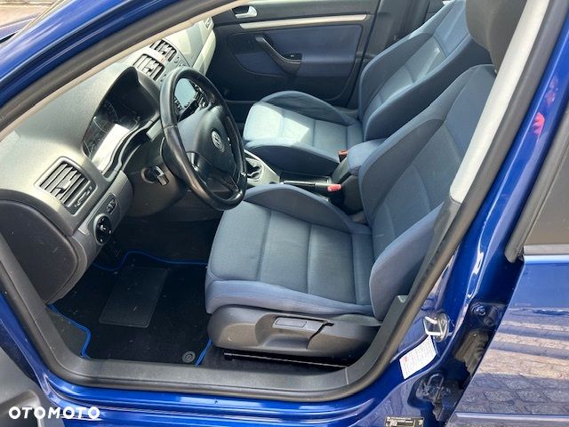 Volkswagen Golf 2.0 FSI Sportline - 10