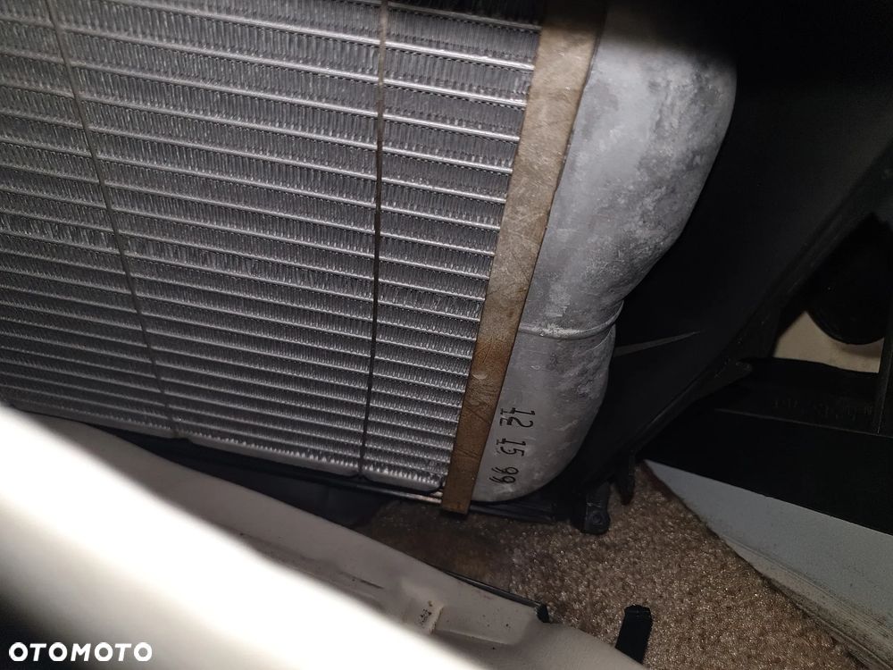 Chevrolet Astro - 33