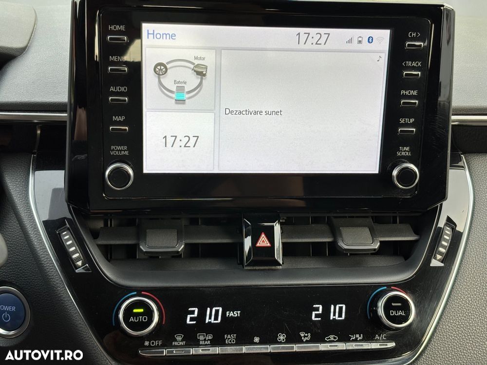 Toyota Corolla 1.8 HSD Eco - 34