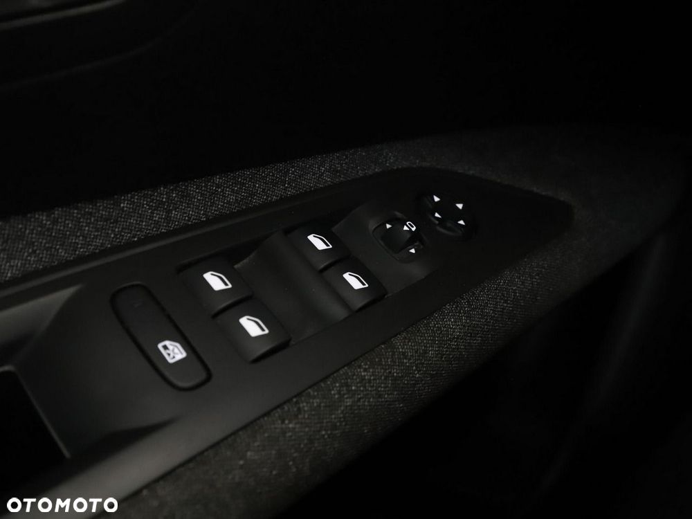 Peugeot 3008 1.2 PureTech Active S&S - 36