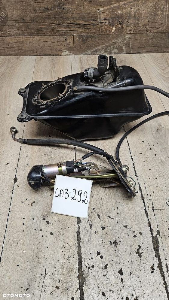 Pompa paliwa zbiornik bak przewód Honda ST1300 Pan European - 1