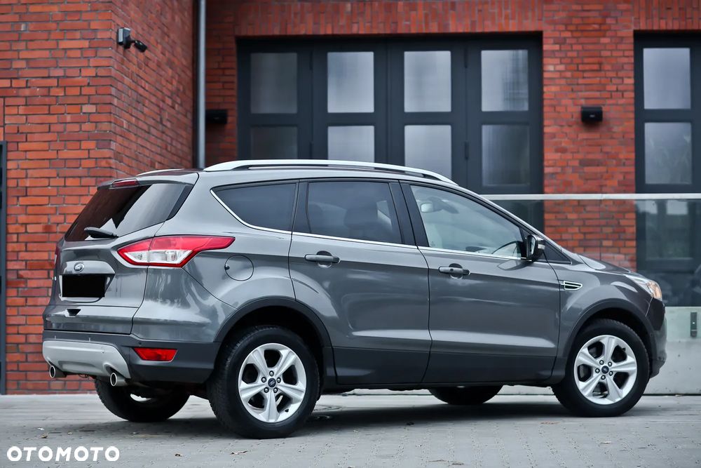 Ford Kuga 2.0 TDCi 4x4 Titanium - 16