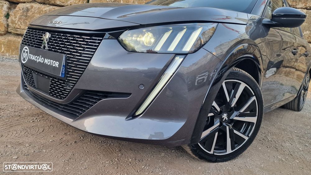 Peugeot 208 1.2 PureTech GT Line - 8