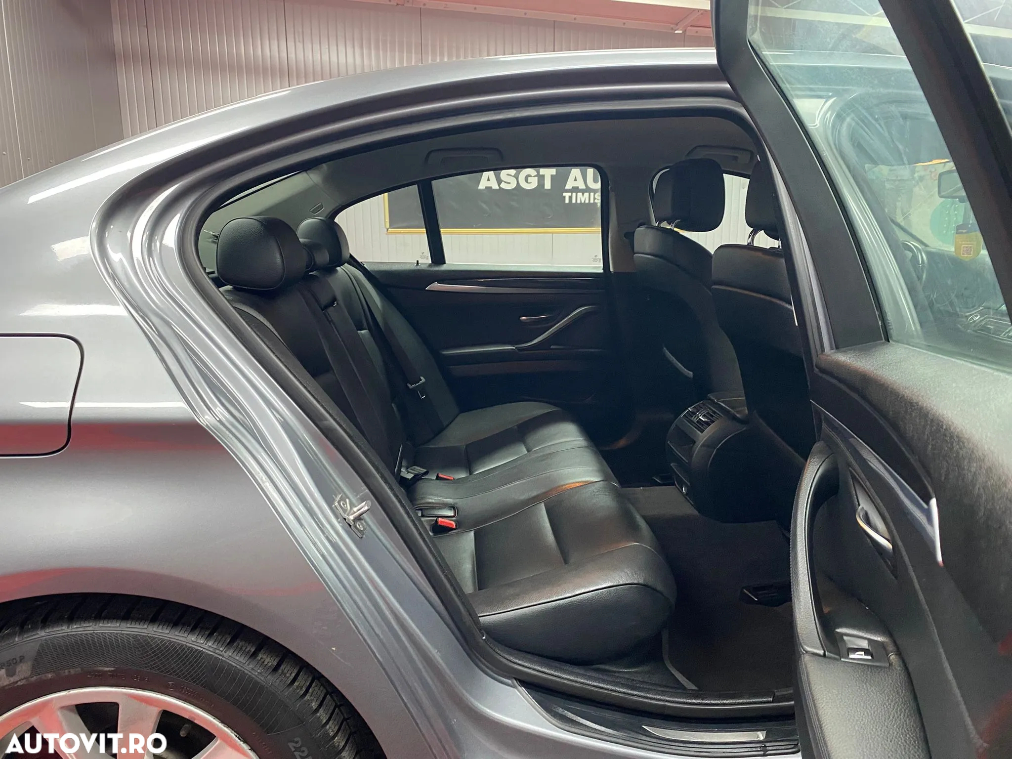 BMW Seria 5 - 16