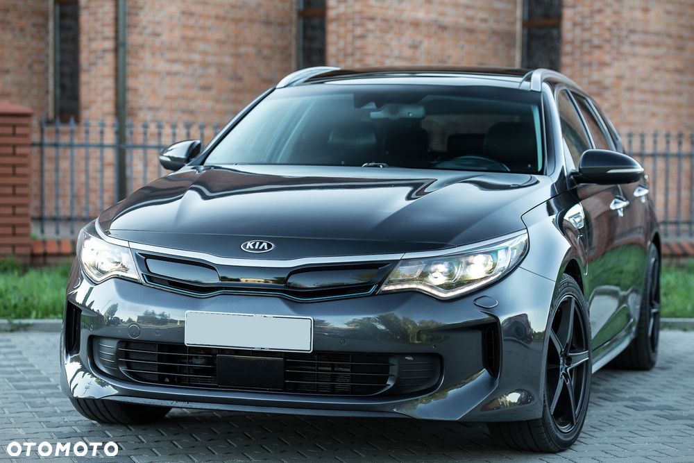 Kia Optima Sportagon 2.0 GDI Attract - 1