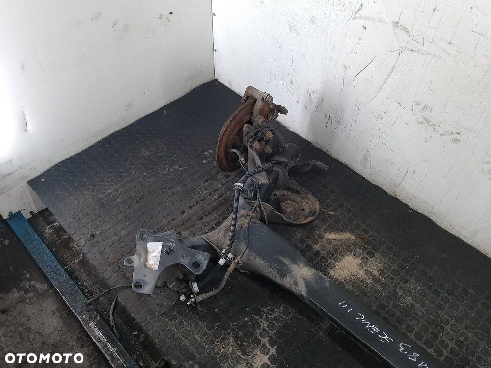 BELKA ZAWIESZENIA, OŚ TYŁ  RENAULT SCENIC III 1.4 TCE - 3