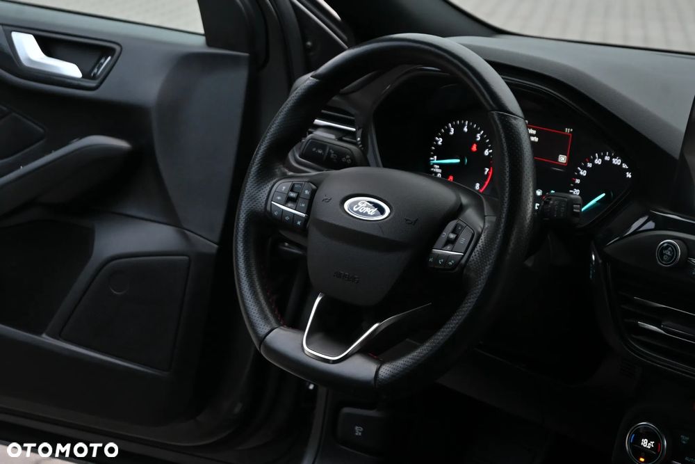 Ford Focus 1.5 EcoBoost ST-Line - 20