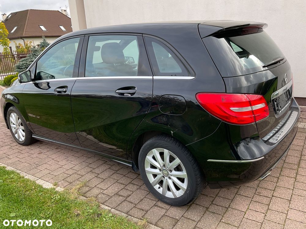 Mercedes-Benz Klasa B 180 CDI - 12