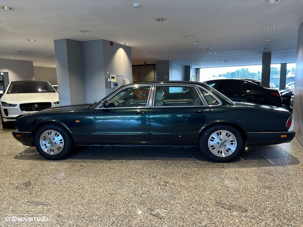 Jaguar Sovereign 3.2 Aut. - 8