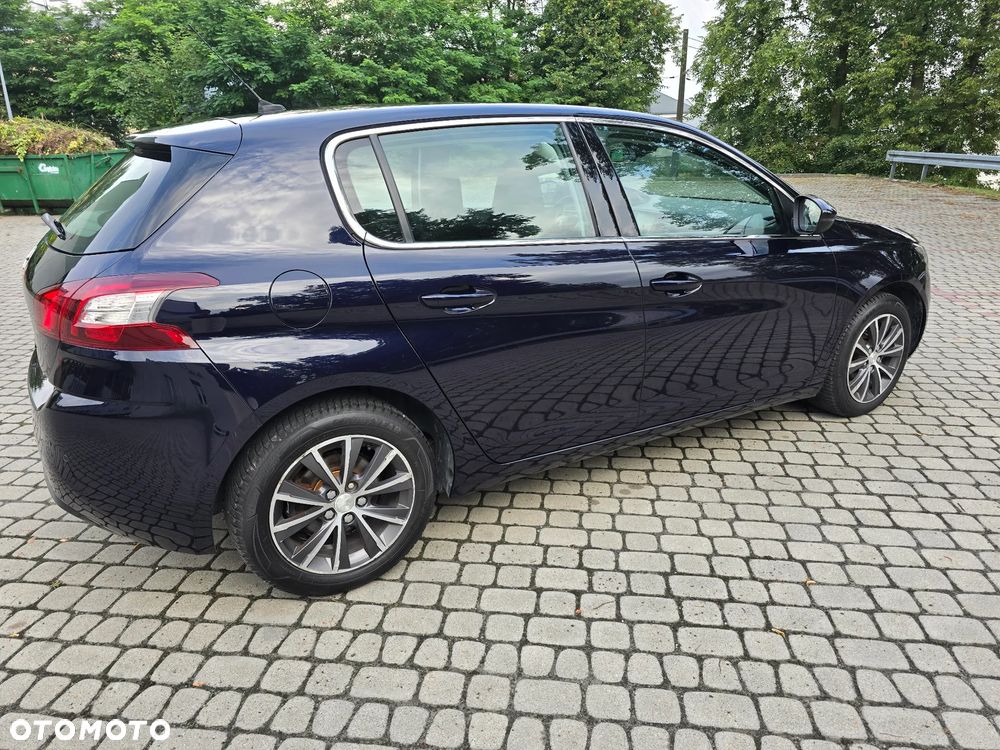 Peugeot 308 1.6 HDi Premium - 10