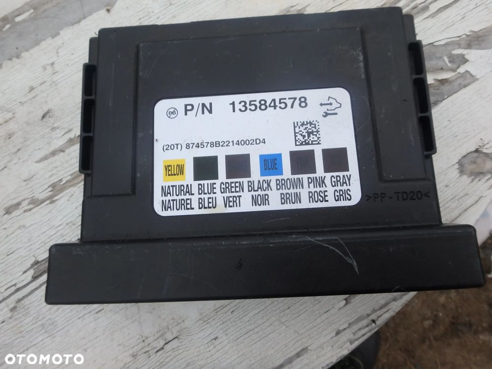 Moduł komfortu 13584578 Opel Zafira C 1.4T - 1