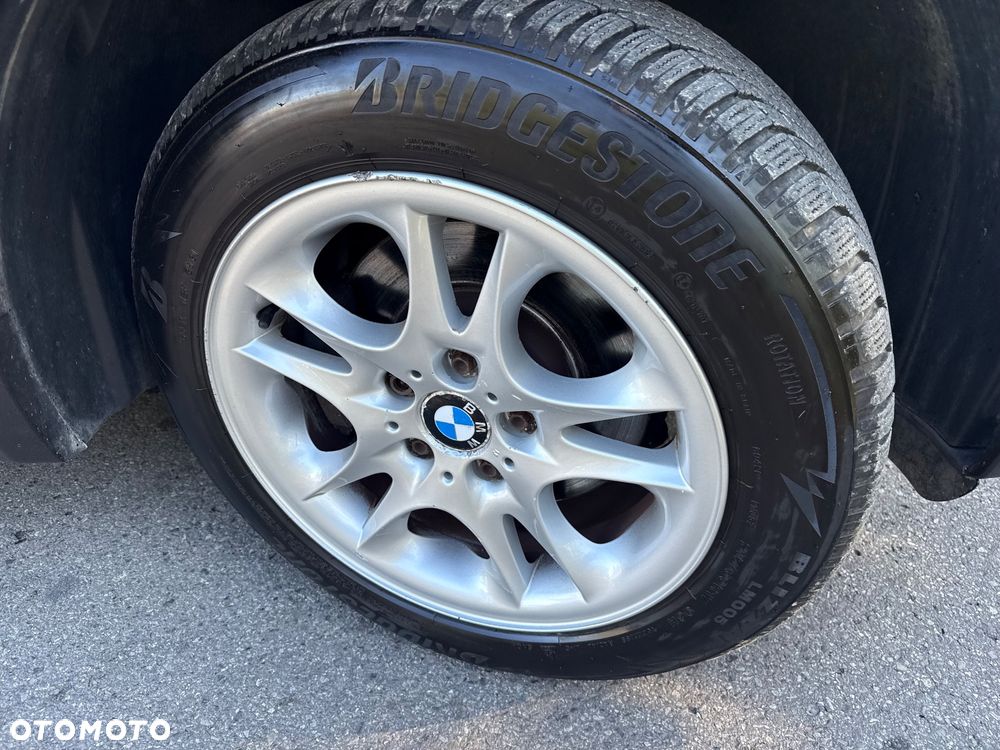 BMW X3 2.5si - 13