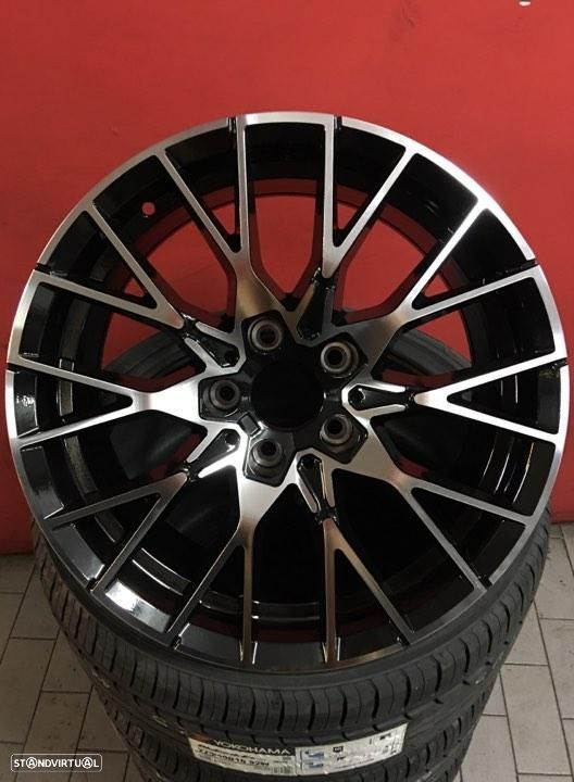 Jantes 18 Novas Mod M2 Competicion p/ BMW serie 3 com pneus usados - 2