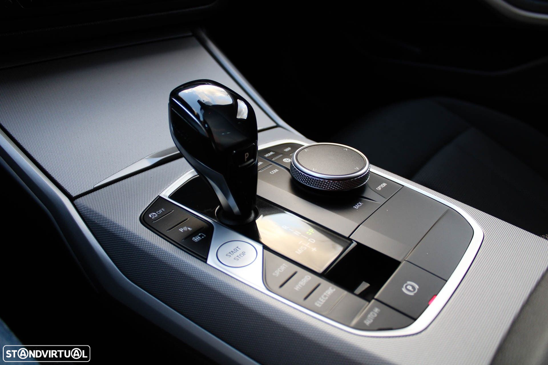 BMW 330 e Touring Corporate Edition Auto - 41