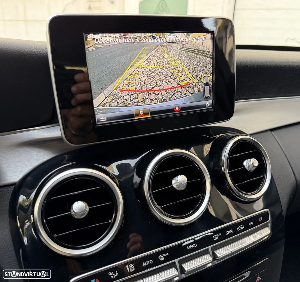 Mercedes-Benz C 200 d Avantgarde - 32