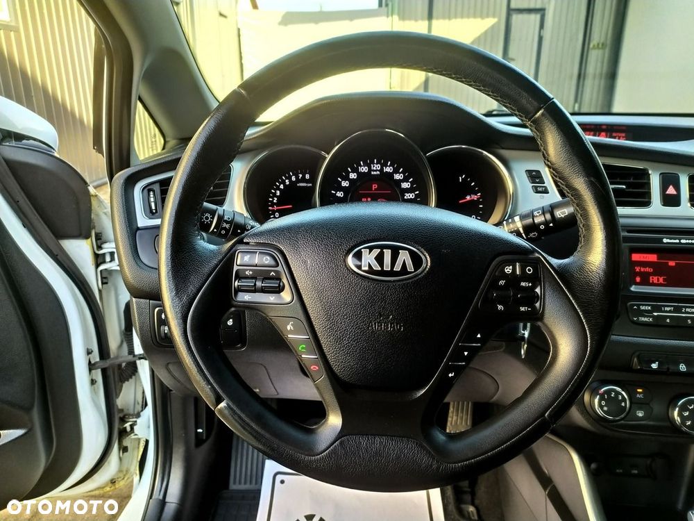 Kia Ceed - 18