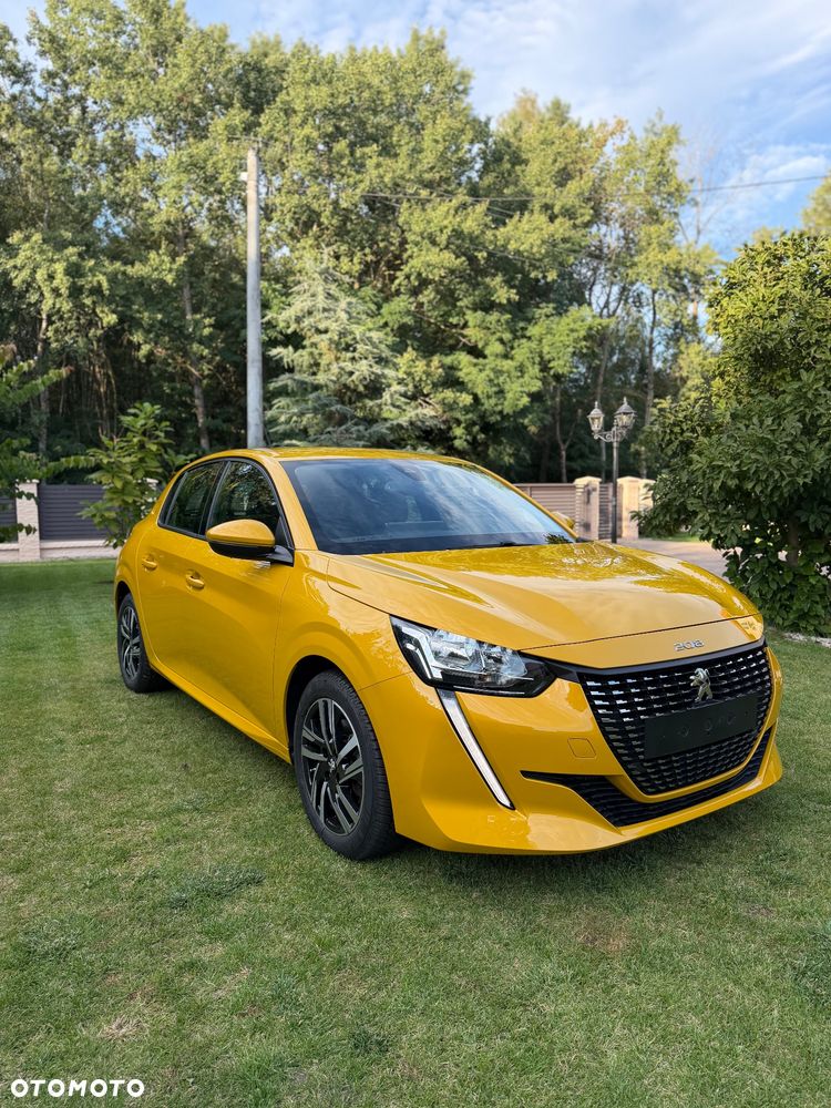 Peugeot 208 - 4
