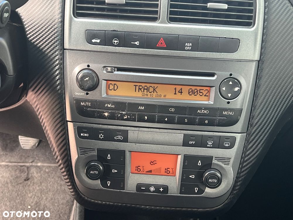Fiat Punto - 16
