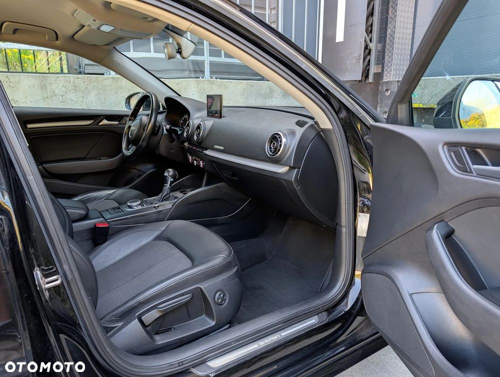 Audi A3 Sportback 1.4 TFSI e-tron Ambition - 17