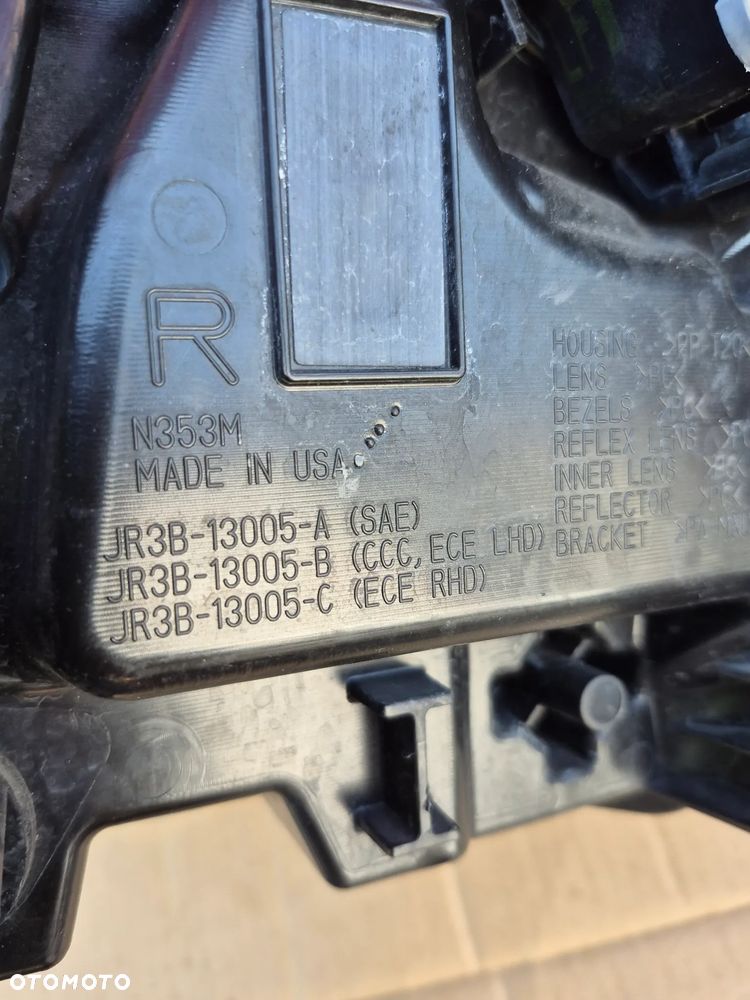 Ford Mustang lampa prawa JR3B-13005-BK - 7
