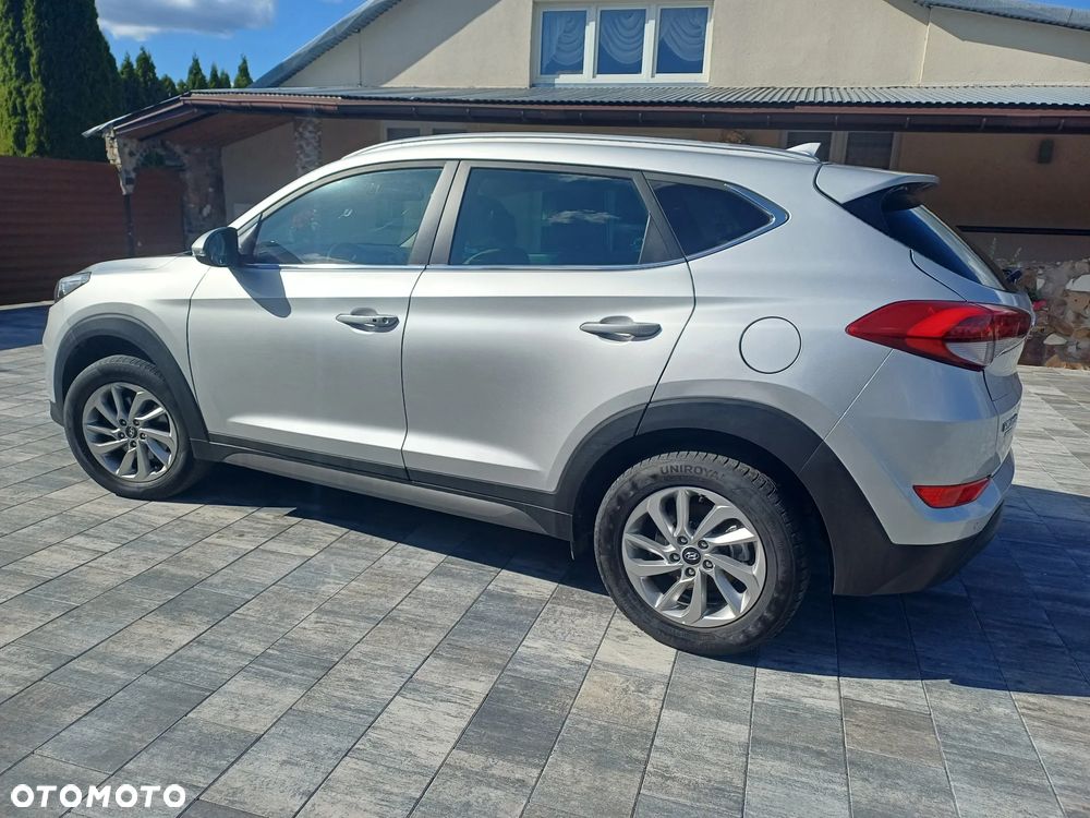 Hyundai Tucson - 4