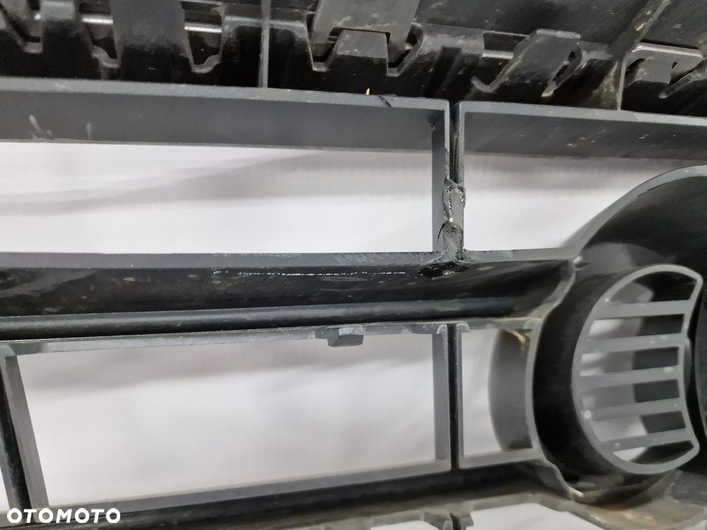AUDI A3 8V / 8V5 SEDAN 13- ATRAPA / GRILL PRZEDNI PRZÓD POD RADAR , NR 8V5853651A , NR AUKCJI GL350 - 16