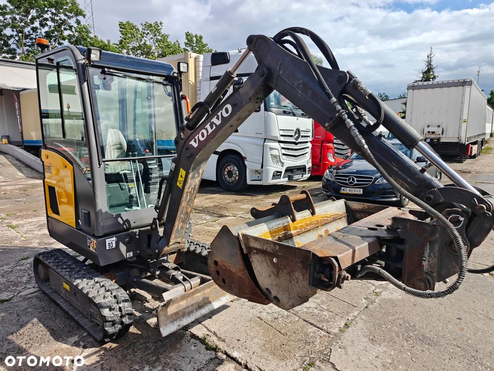 Volvo EC18E - 5
