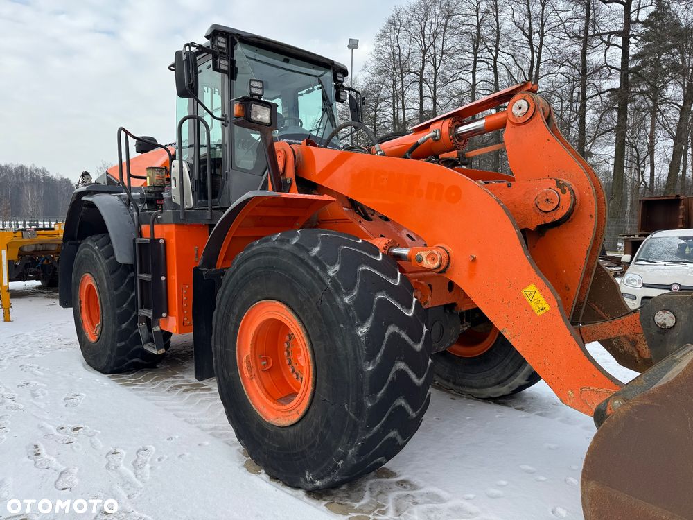 Hitachi ZW310-6 / 966M / L150 - 8