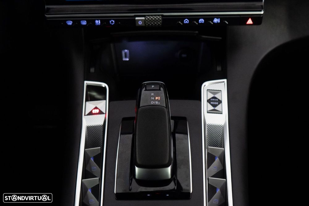 DS DS7 E-Tense Rivoli EAT8 - 26