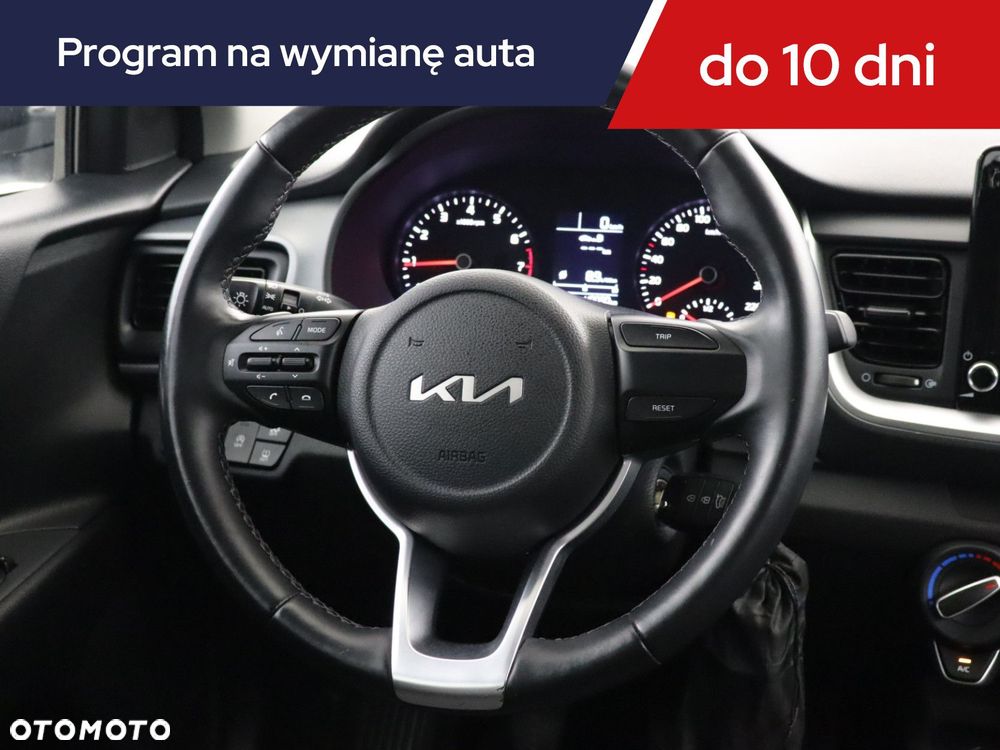 Kia Stonic - 22