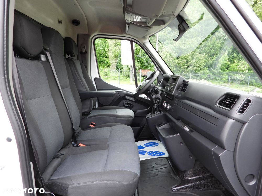 Renault MASTER  PLANDEKA 10 PALET TEMPOMAT LEDY KLIMATYZACJA  165KM - 35