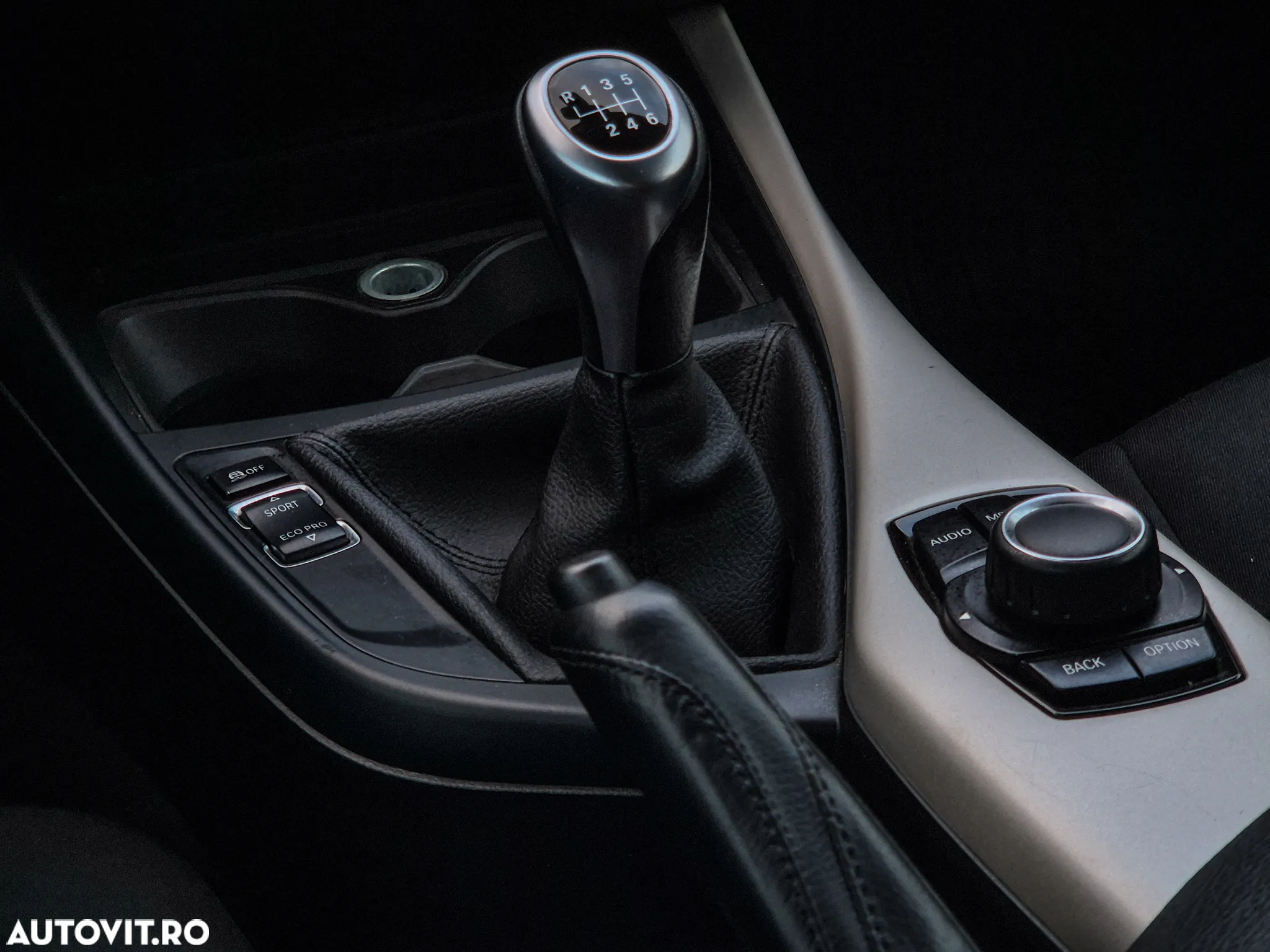 BMW Seria 1 116i - 12