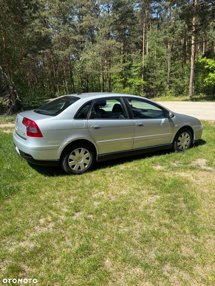 Citroën C5 II 1.8i 16V - 6