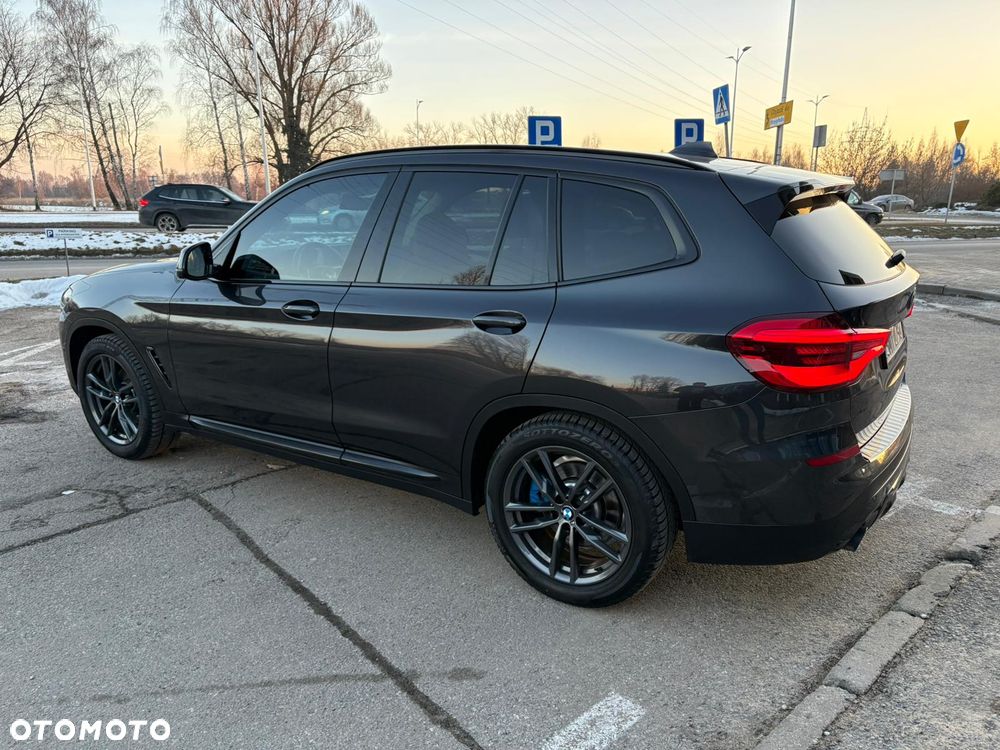 BMW X3 xDrive20d M Sport Edition - 4