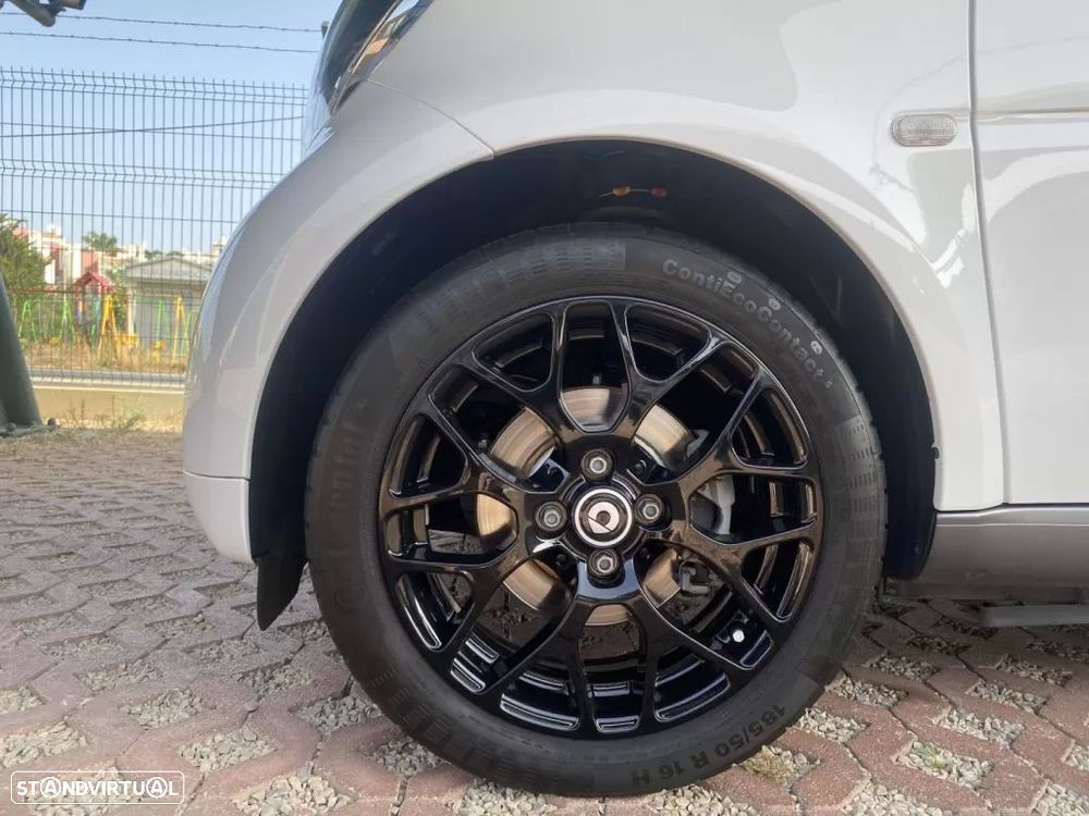 Smart Fortwo Cabrio 0.9 Passion 90 Aut. - 24