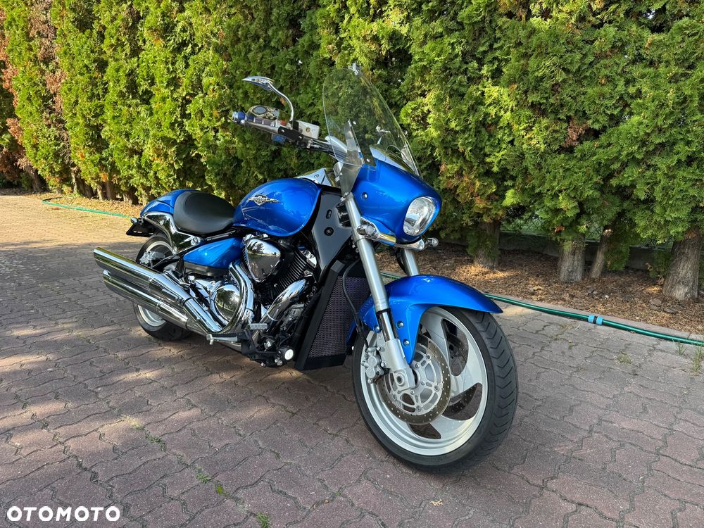 Suzuki Intruder - 3