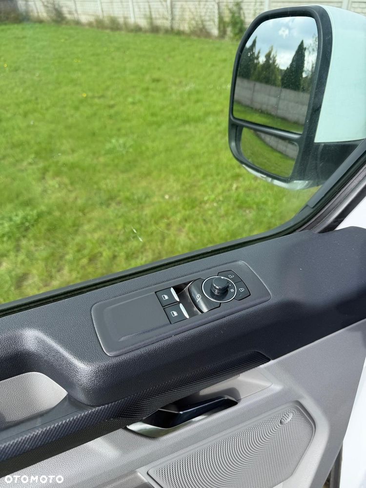 Ford TRANSIT CUSTOM - 19