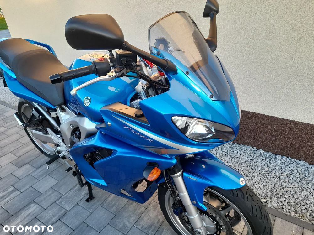 Yamaha FZ6 - 6